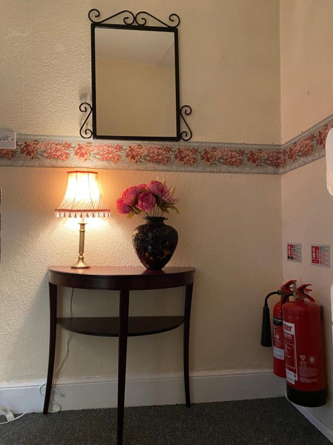 Whitchurch Shropshire Town Duplex Flat Exteriör bild